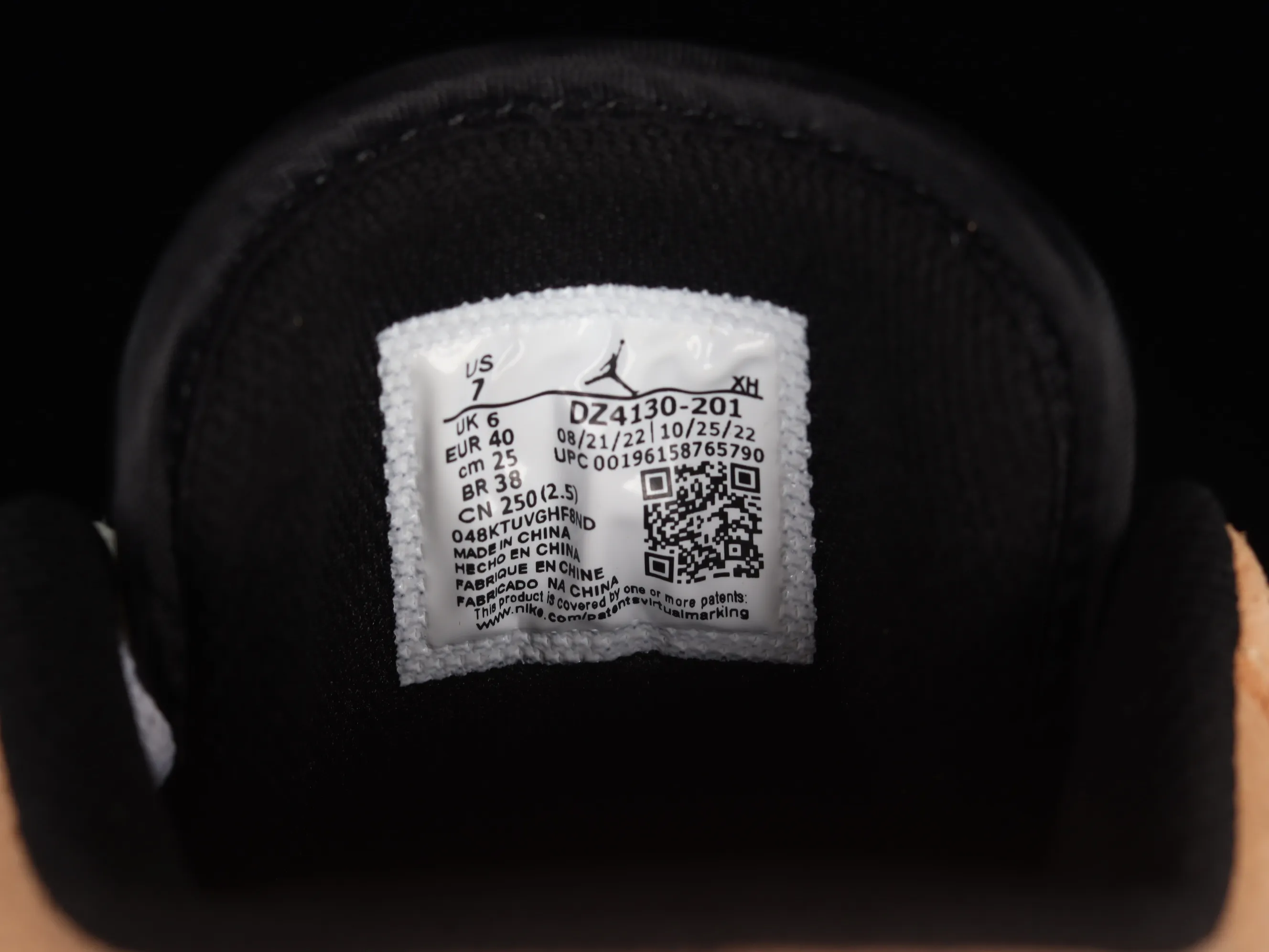 All categories Air Jordan Jordan series basketball shoes Air Jordan 1 Low Z version Air Jordan 1 Low AJ1 Joe 1 white and yellow burst pattern low-top cultural casual sneakers DZ4130-201